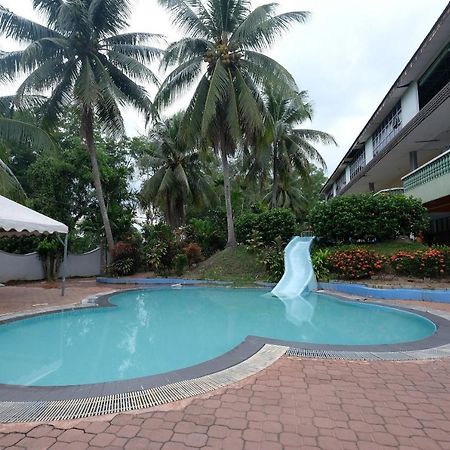 Super Oyo Capital O 90146 Alh Continental Resort Karak Buitenkant foto