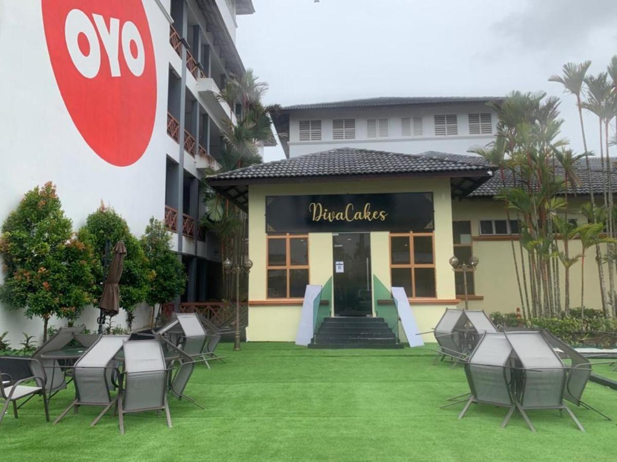 Super Oyo Capital O 90146 Alh Continental Resort Karak Buitenkant foto