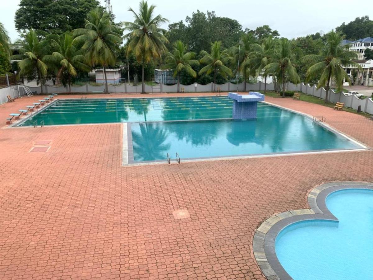 Super Oyo Capital O 90146 Alh Continental Resort Karak Buitenkant foto