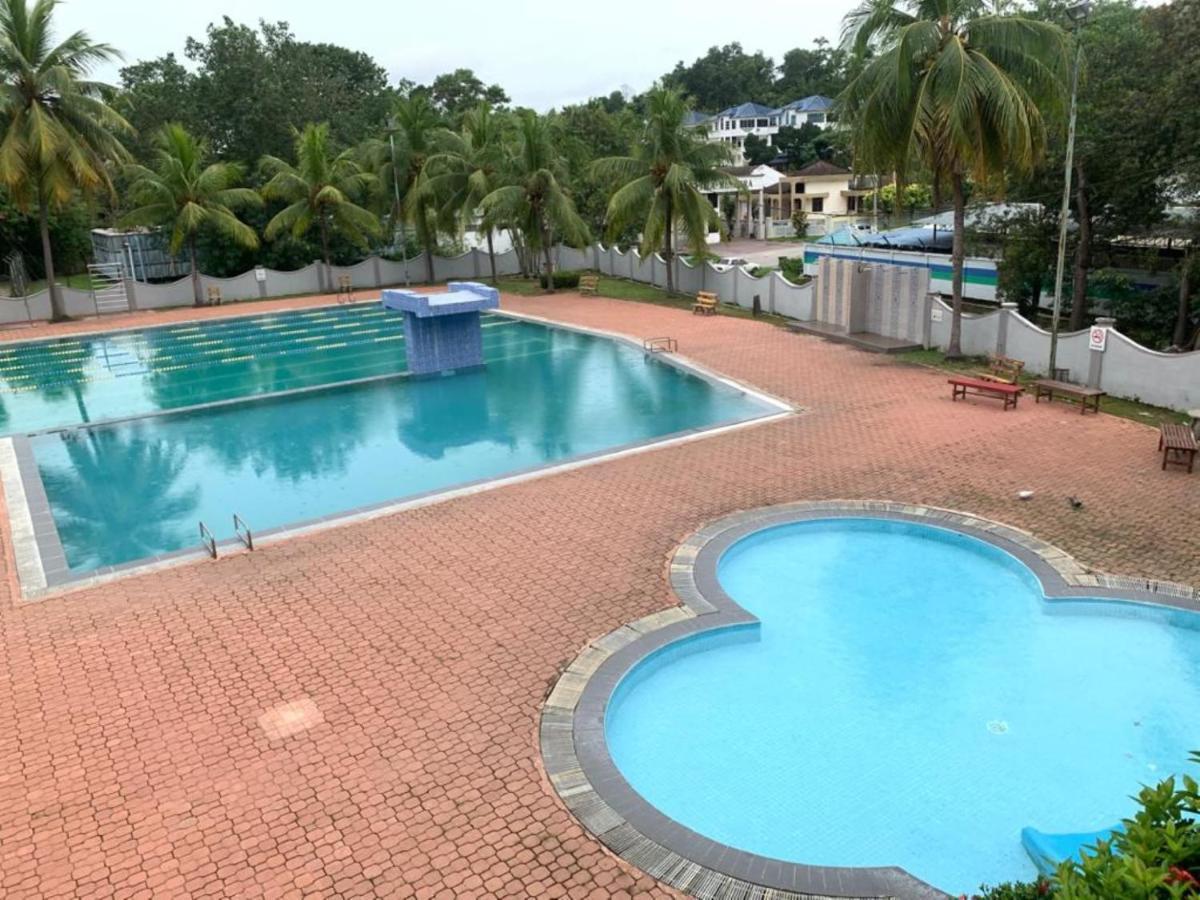 Super Oyo Capital O 90146 Alh Continental Resort Karak Buitenkant foto