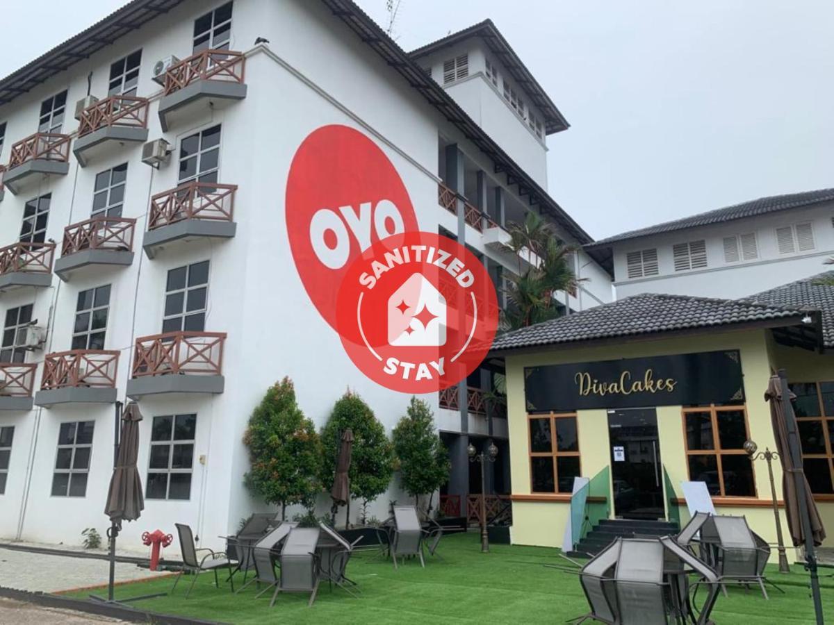 Super Oyo Capital O 90146 Alh Continental Resort Karak Buitenkant foto